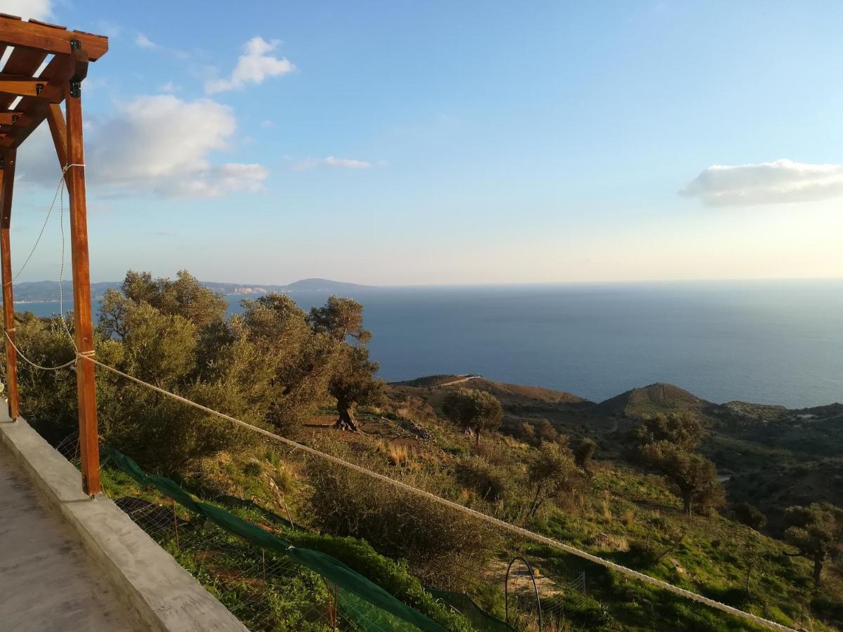 Sea Breeze Ecological Villa Agia Galini Exterior foto